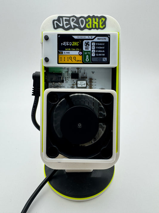 Nerdaxe Gamma – Full-Color Clarity & Smarter Bitcoin Mining