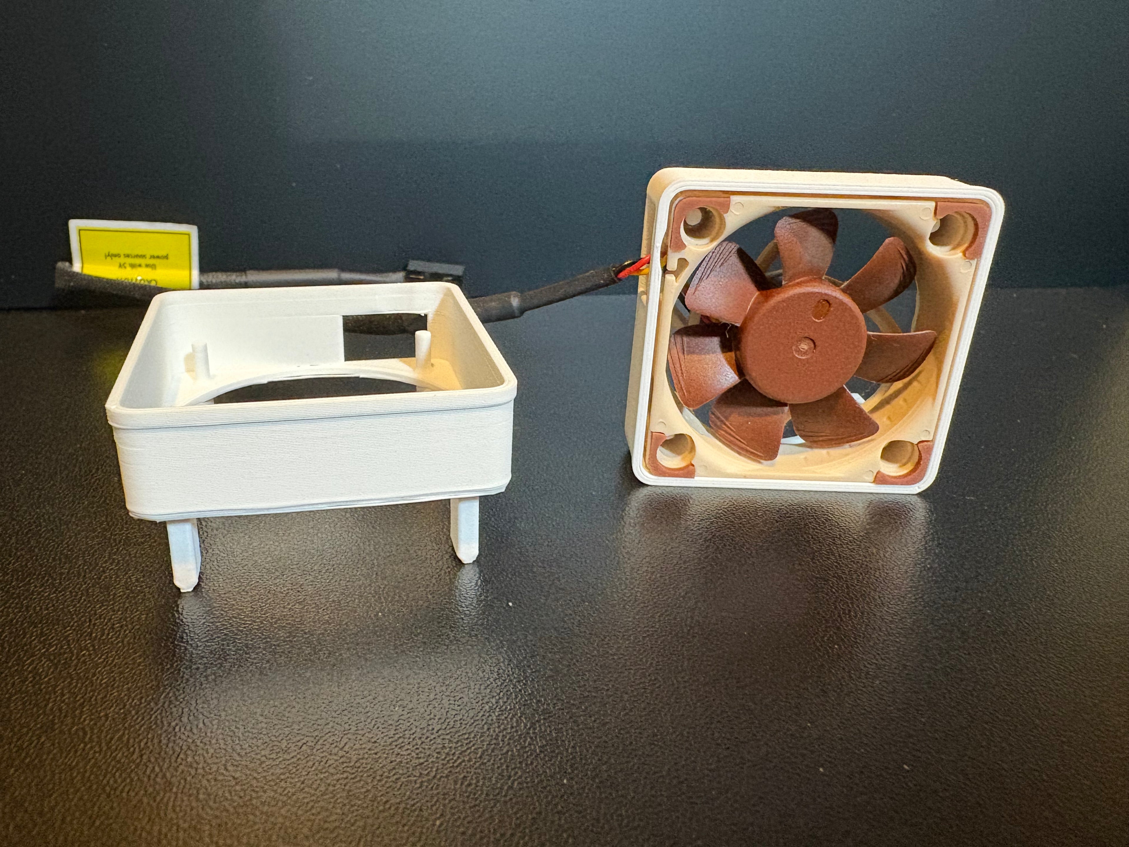 El Mirage fan holder: Noctua NF-AFx10