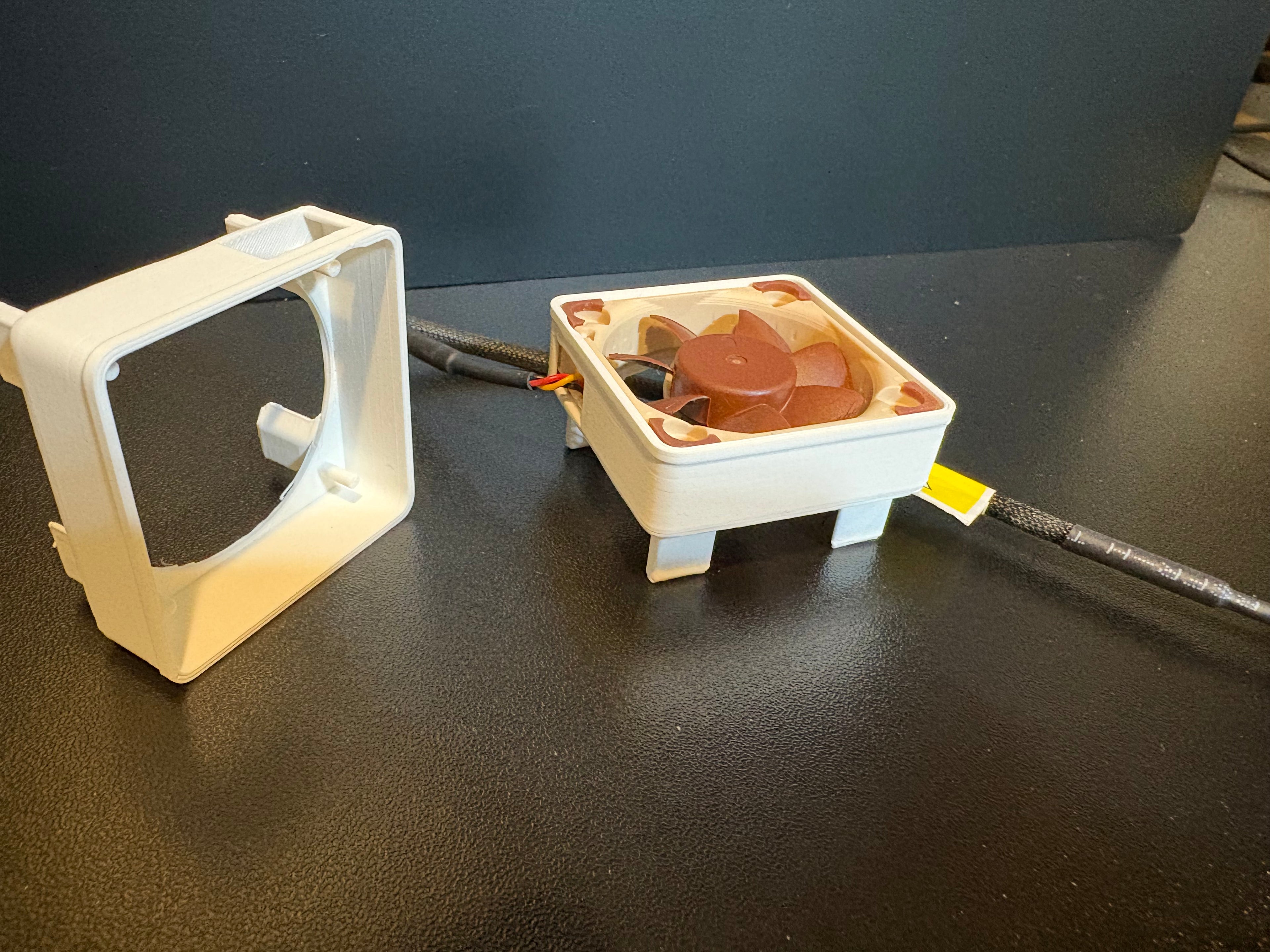 El Mirage fan holder: Noctua NF-AFx10