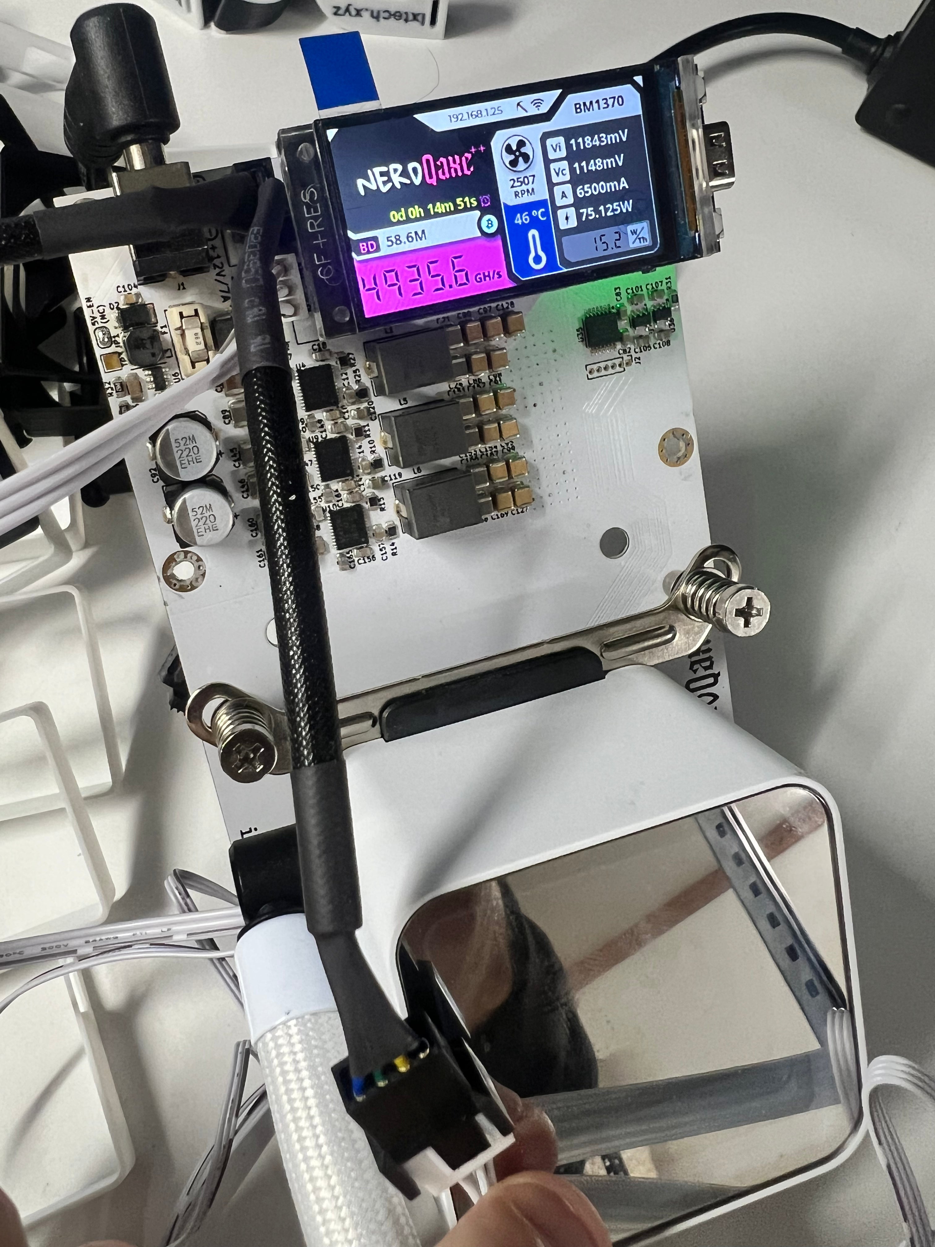 Nerdaxe QAxe Hydro VREG Active Cooling Kit (+ and ++)