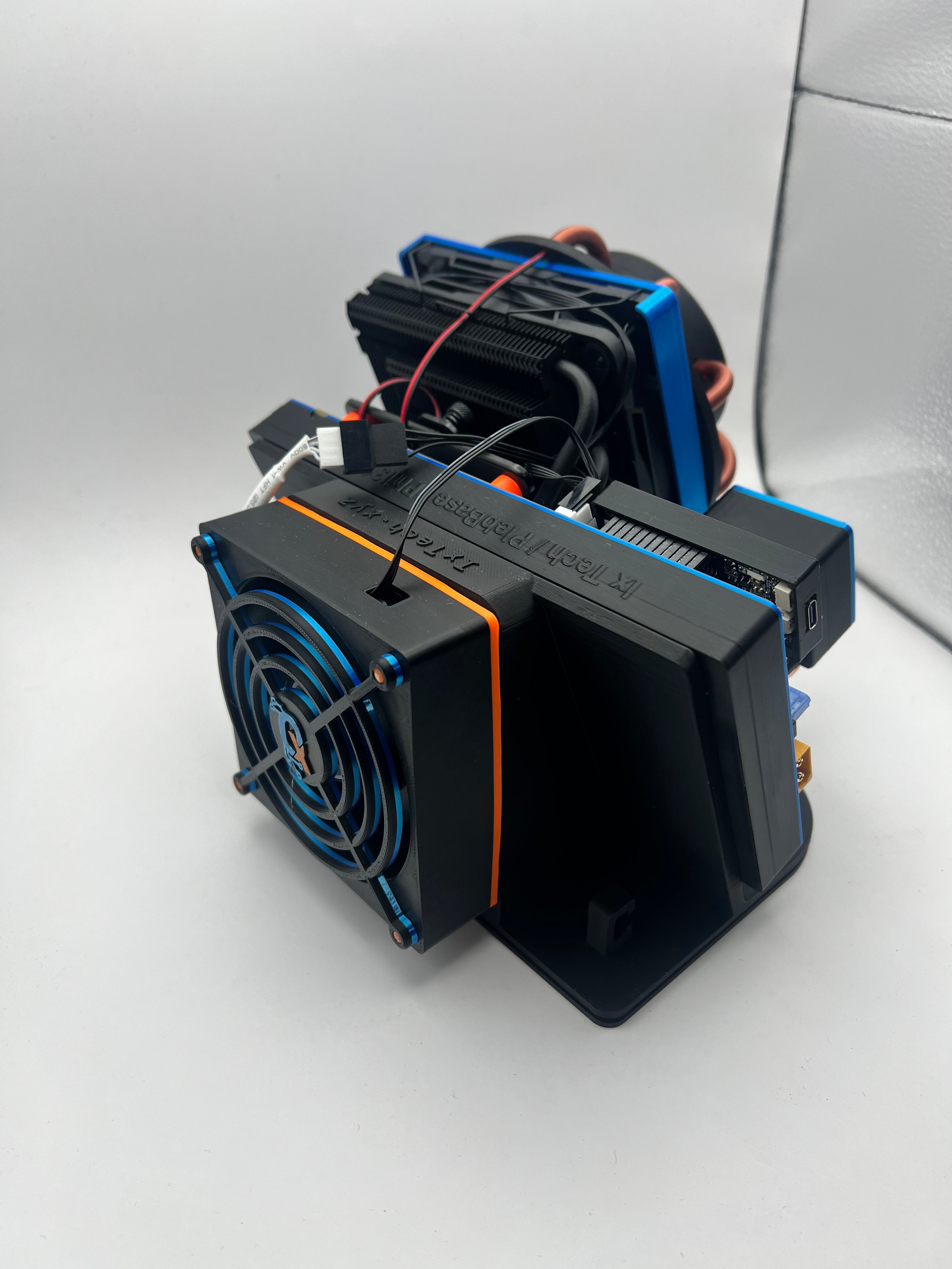 NerdQX - Atlaspool.io Edition | 8Th BM1370 Overclockable ASIC