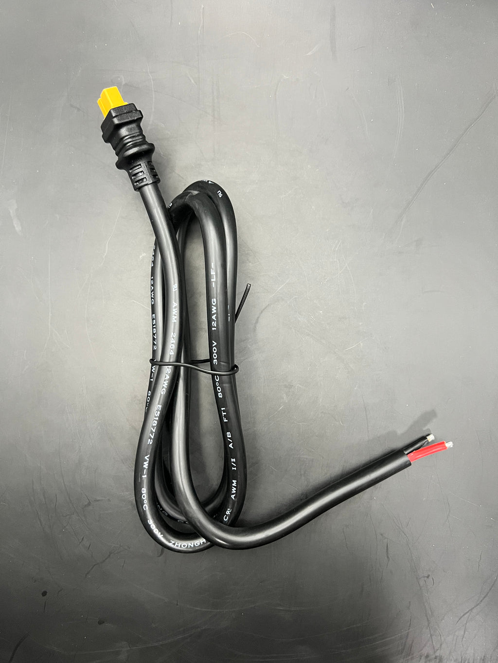 XT60 Female Pigtail Power Cable – 1 Meter, 12 AWG | Bitaxe, Nerdaxe, Hammer miner Compatible