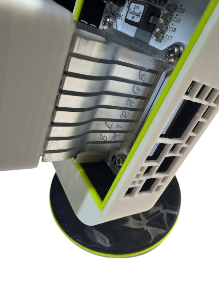 Nerdaxe Gamma – Full-Color Clarity & Smarter Bitcoin Mining